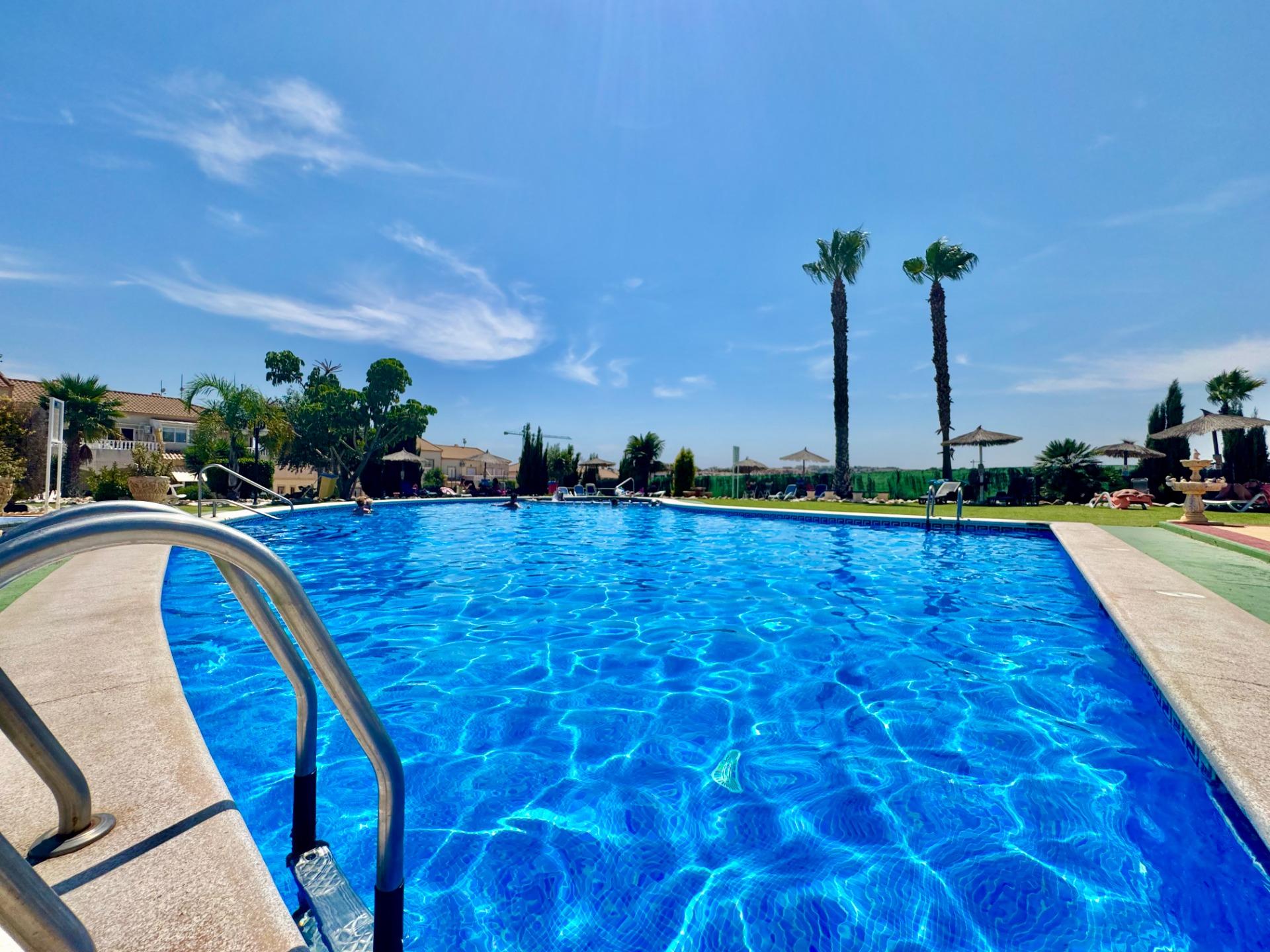 For sale - 2 Bedroom 1 Bathroom Town House in Playa Flamenca - La Florida  - Alicante