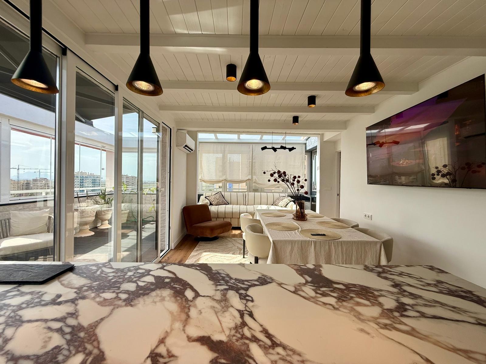 For sale - 4 Bedroom 3 Bathroom Apartment in Guardamar del Segura - Centro  - Alicante