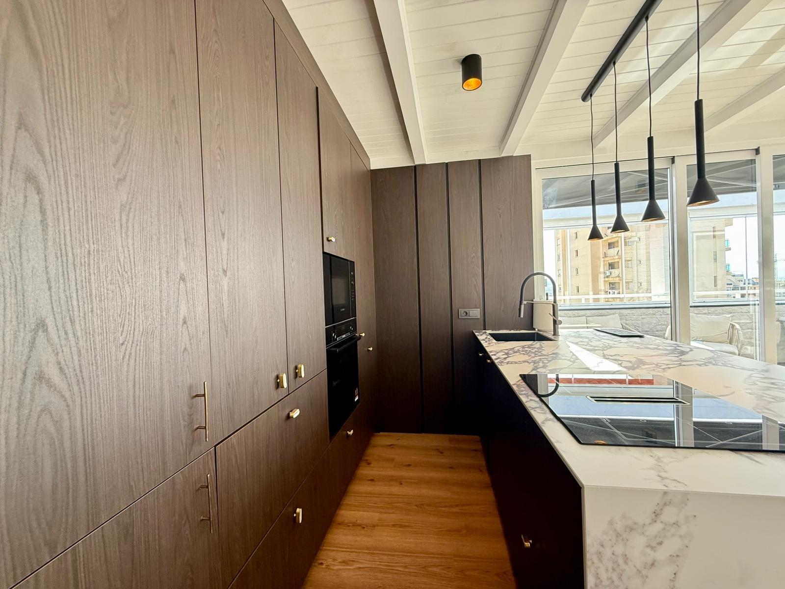 For sale - 4 Bedroom 3 Bathroom Apartment in Guardamar del Segura - Centro  - Alicante