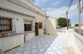 27-74-399-11-796/78780, 4 Bedroom 2 Bathroom Town House in Torrevieja