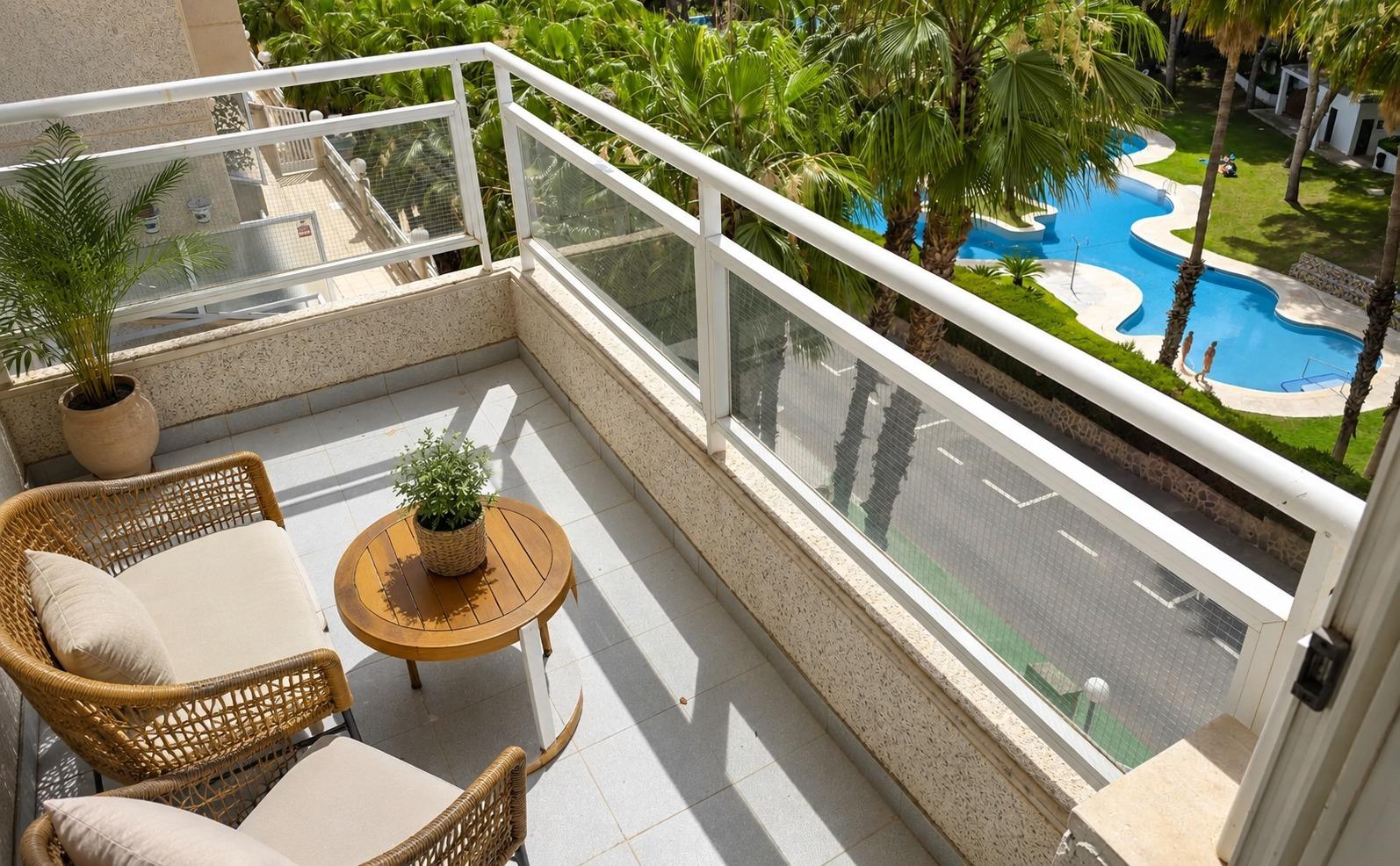 For sale - 2 Bedroom 1 Bathroom Apartment in Orihuela Costa - Altos De Campoamor  - Alicante