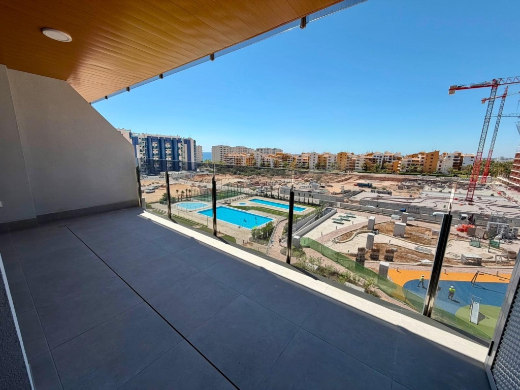 2 Bedroom 2 Bathroom Apartment in Torrevieja