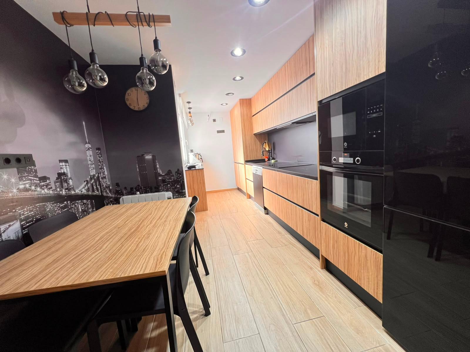 For sale - 3 Bedroom 2 Bathroom Quad House in Torrevieja - Carrefour  - Alicante