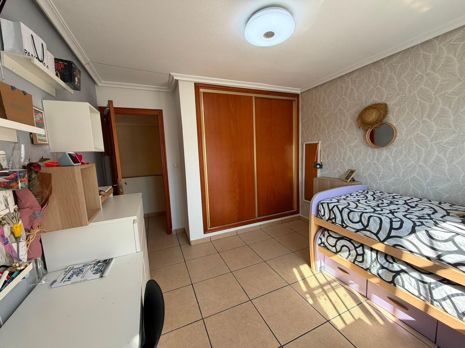 For sale - 3 Bedroom 2 Bathroom Quad House in Torrevieja - Carrefour  - Alicante
