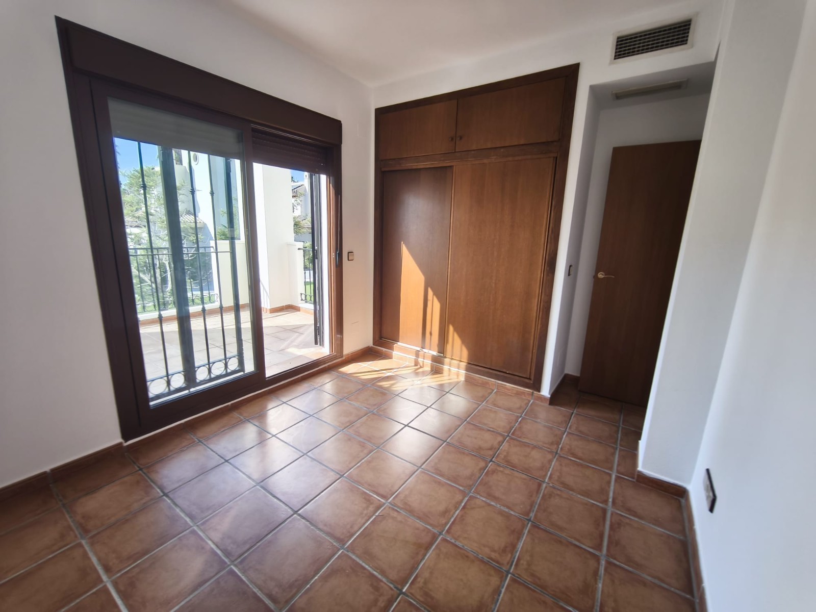 For sale - 3 Bedroom 2 Bathroom Villa in Algorfa - Inland  - Alicante
