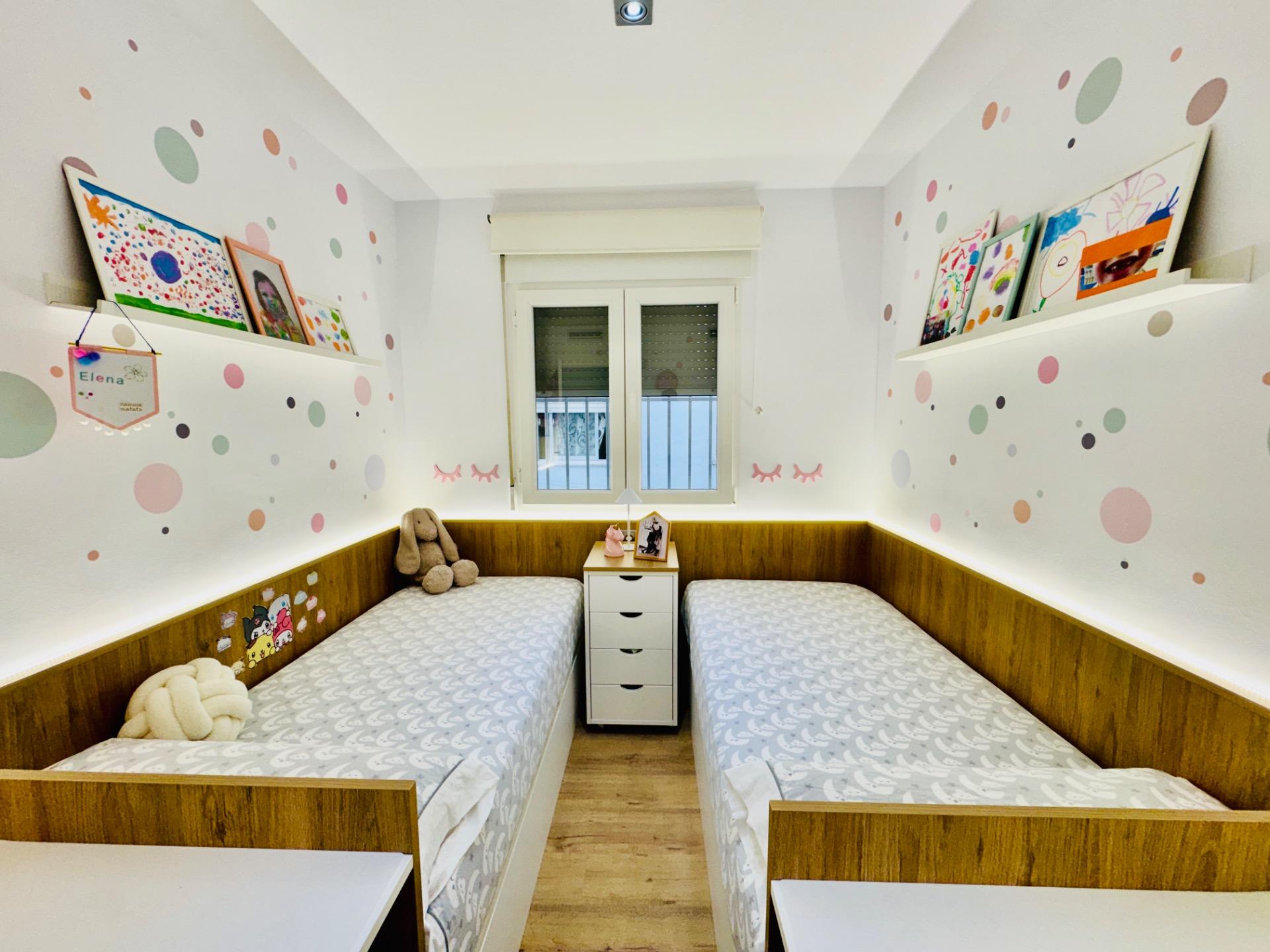 For sale - 3 Bedroom 2 Bathroom Apartment in Pilar de La Horadada - Zona Pueblo  - Alicante