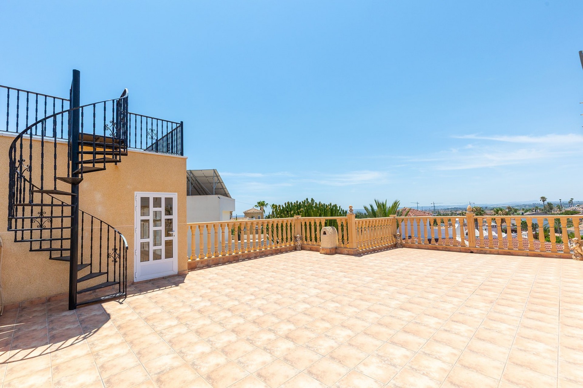 For sale - 3 Bedroom 2 Bathroom Villa in Ciudad Quesada - Costa Blanca  - Alicante