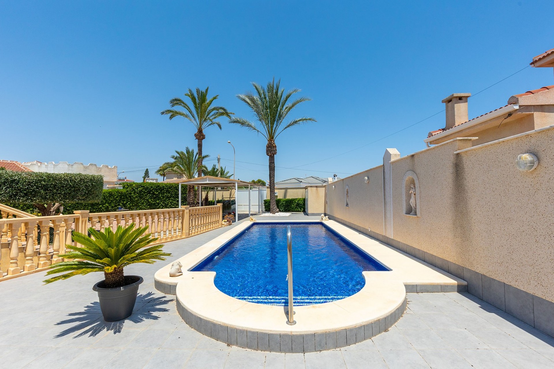 For sale - 3 Bedroom 2 Bathroom Villa in Ciudad Quesada - Costa Blanca  - Alicante