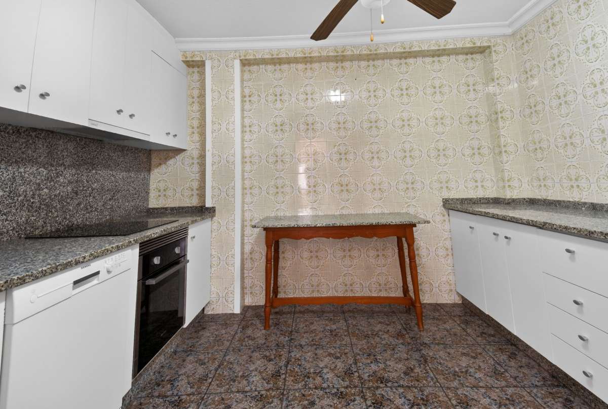 For sale - 5 Bedroom 2 Bathroom Villa in Lo Pagan - Costa Calida  - Murcia