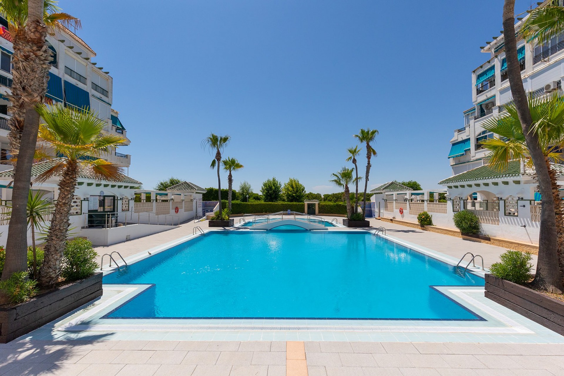 For sale - 2 Bedroom 1 Bathroom Apartment in La Mata - Costa Blanca  - Alicante