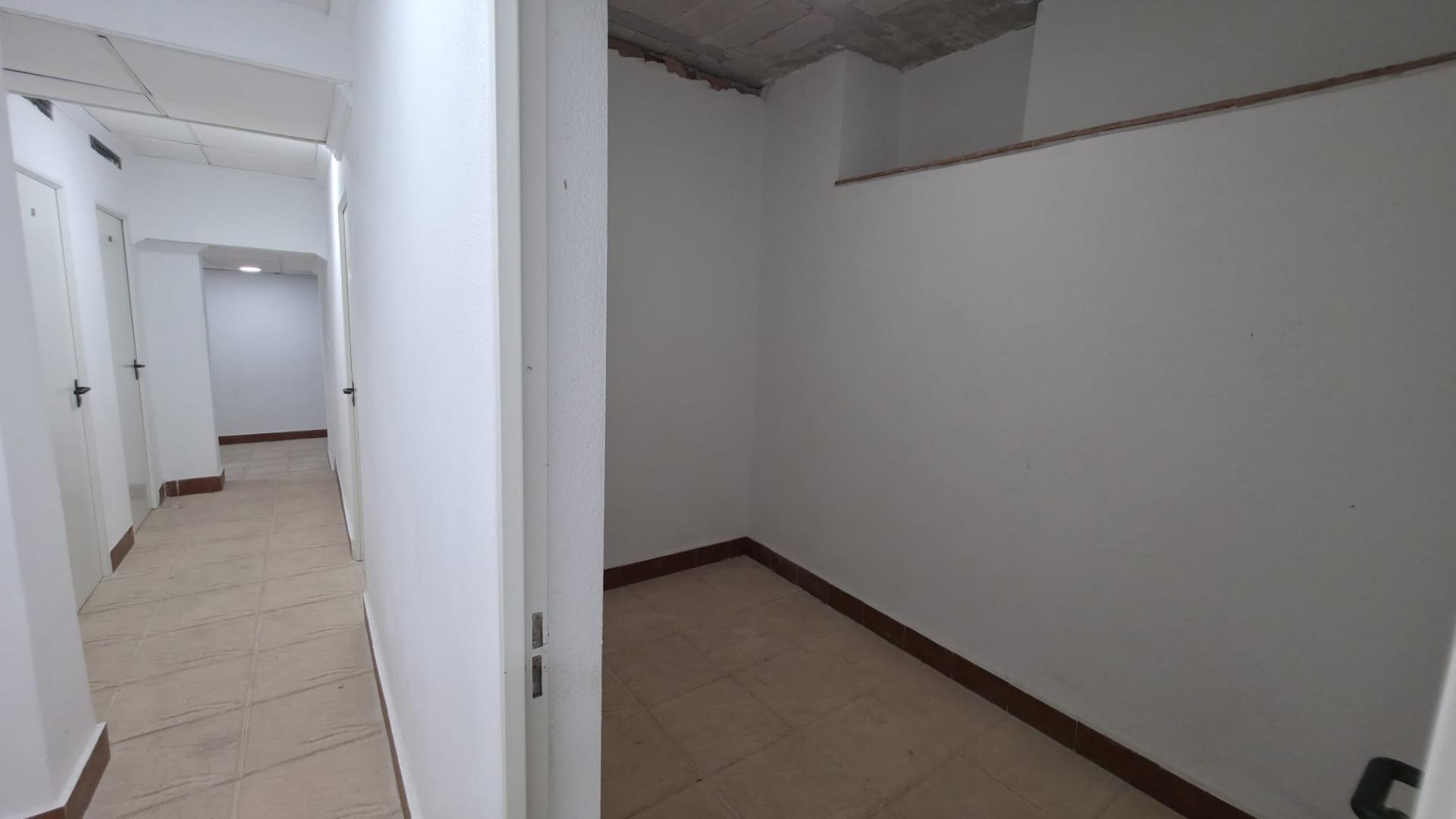 For sale - 3 Bedroom 2 Bathroom Apartment in Torrevieja - Torrevieja  - Alicante