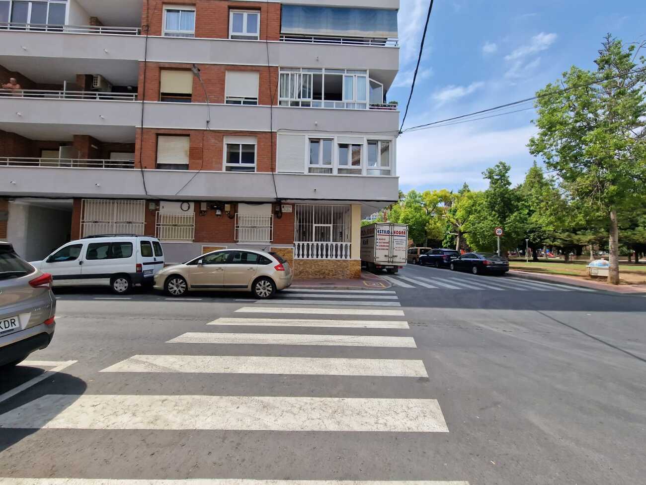 For sale - 3 Bedroom 1 Bathroom Apartment in Torrevieja - Costa Blanca  - Alicante
