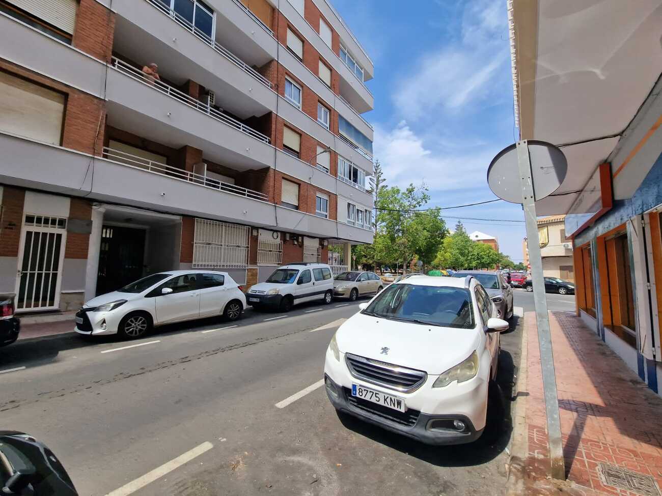 For sale - 3 Bedroom 1 Bathroom Apartment in Torrevieja - Costa Blanca  - Alicante