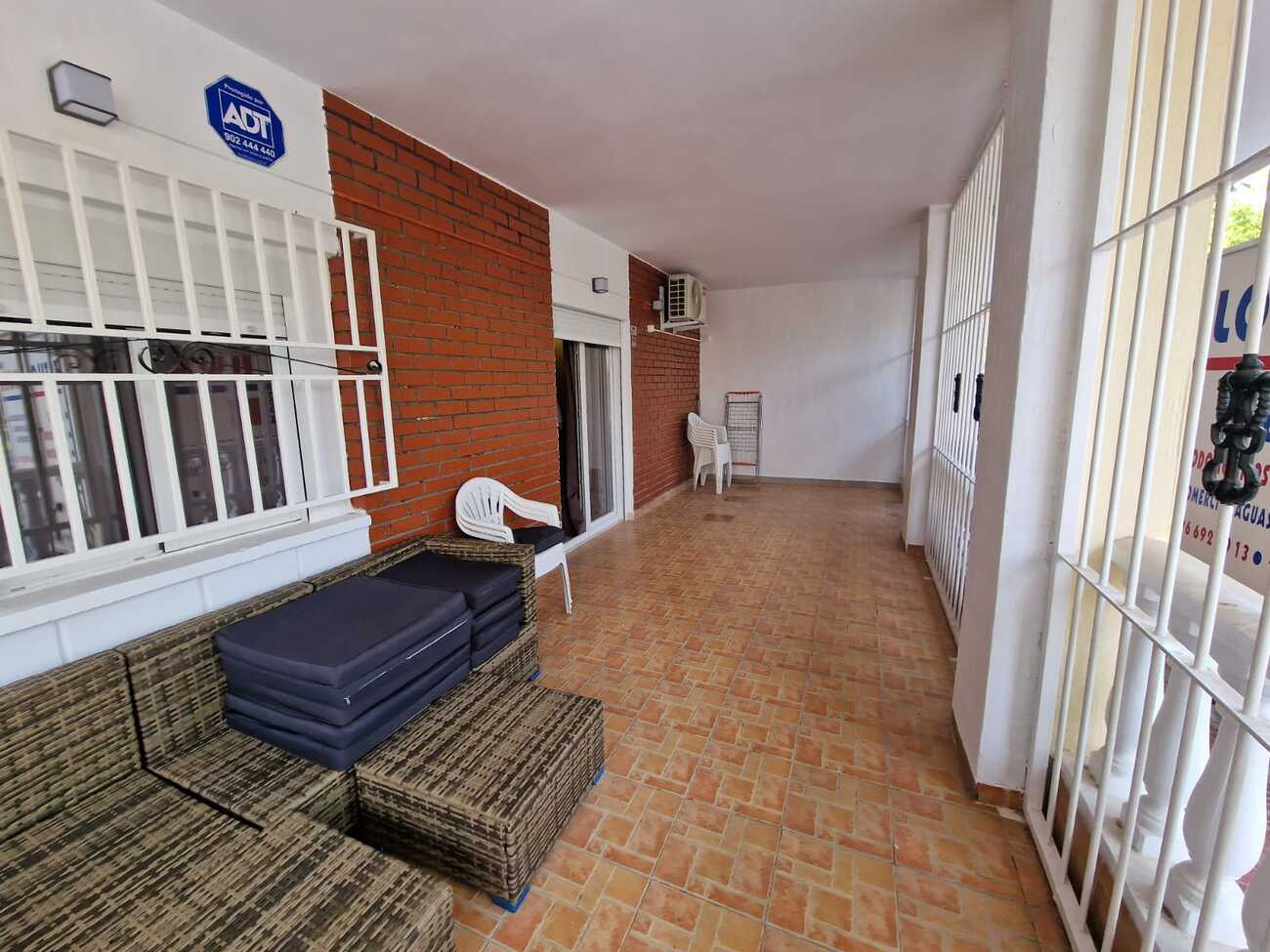 For sale - 3 Bedroom 1 Bathroom Apartment in Torrevieja - Costa Blanca  - Alicante