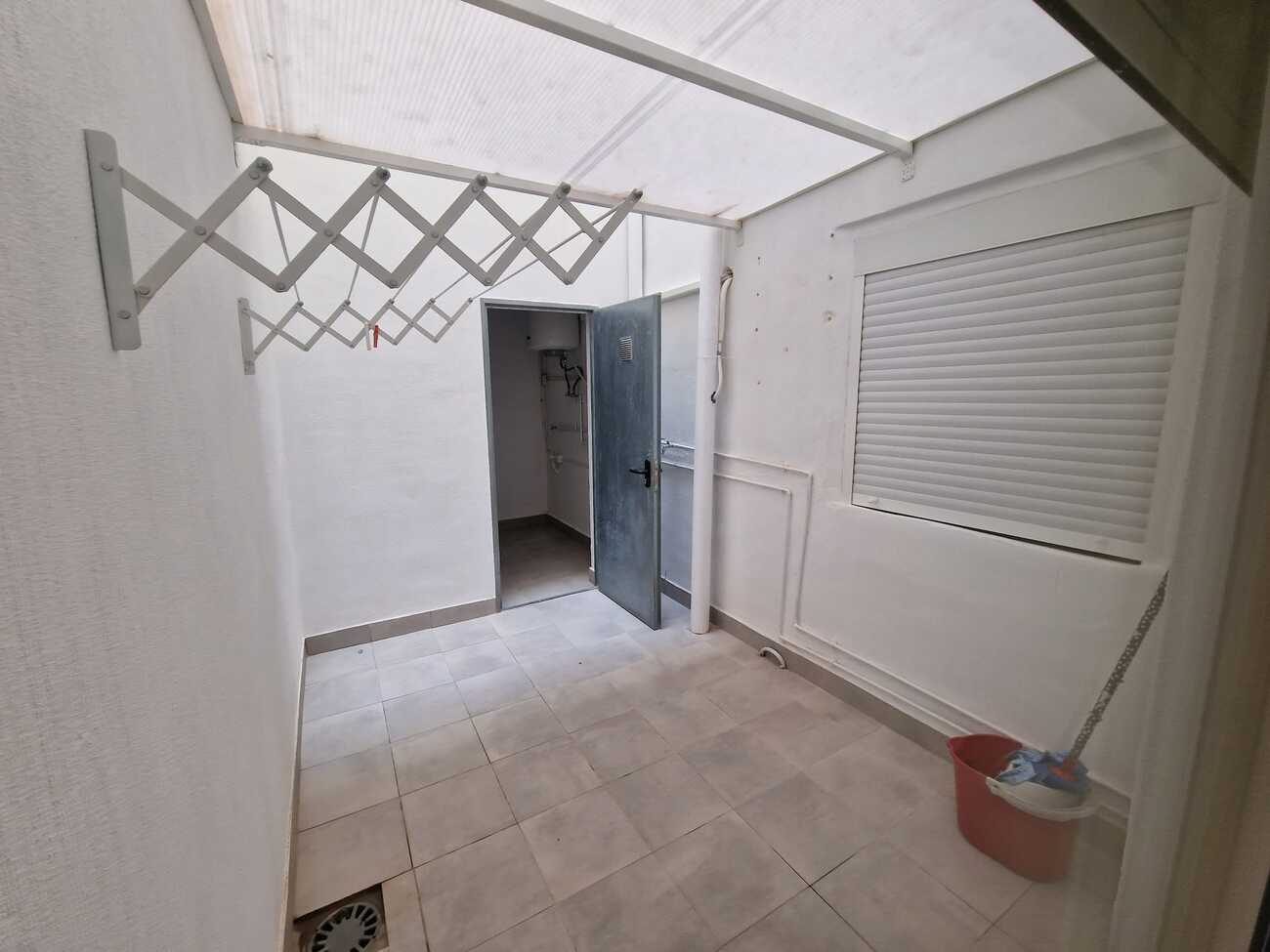 For sale - 3 Bedroom 1 Bathroom Apartment in Torrevieja - Costa Blanca  - Alicante