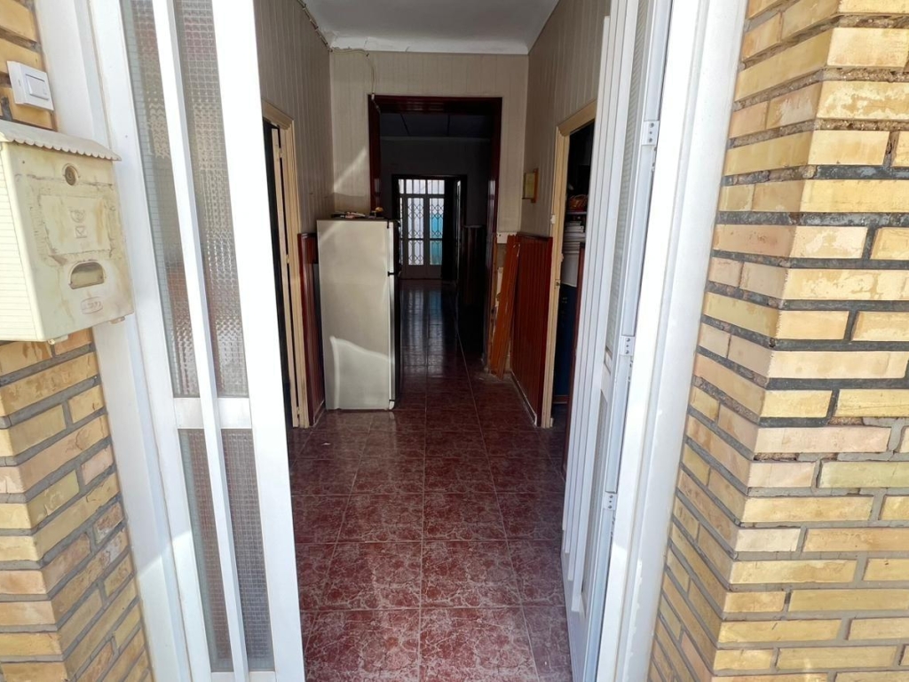 4 Bedroom 1 Bathroom Apartment in Torrevieja