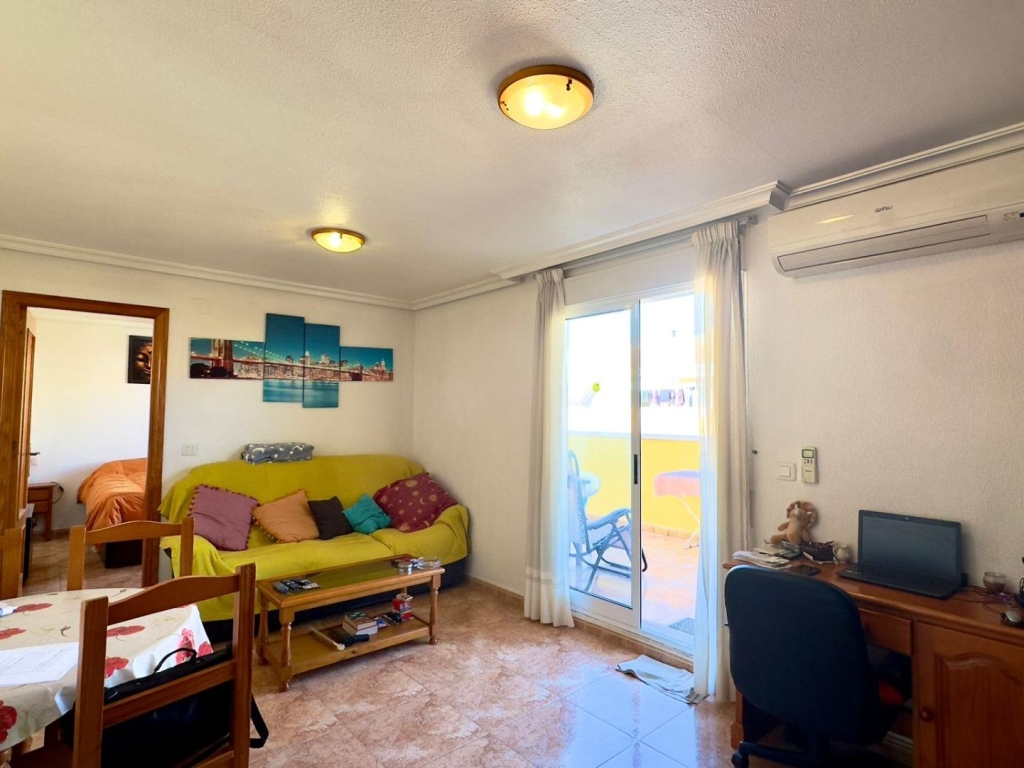 2 Bedroom 1 Bathroom Penthouse in Torrevieja