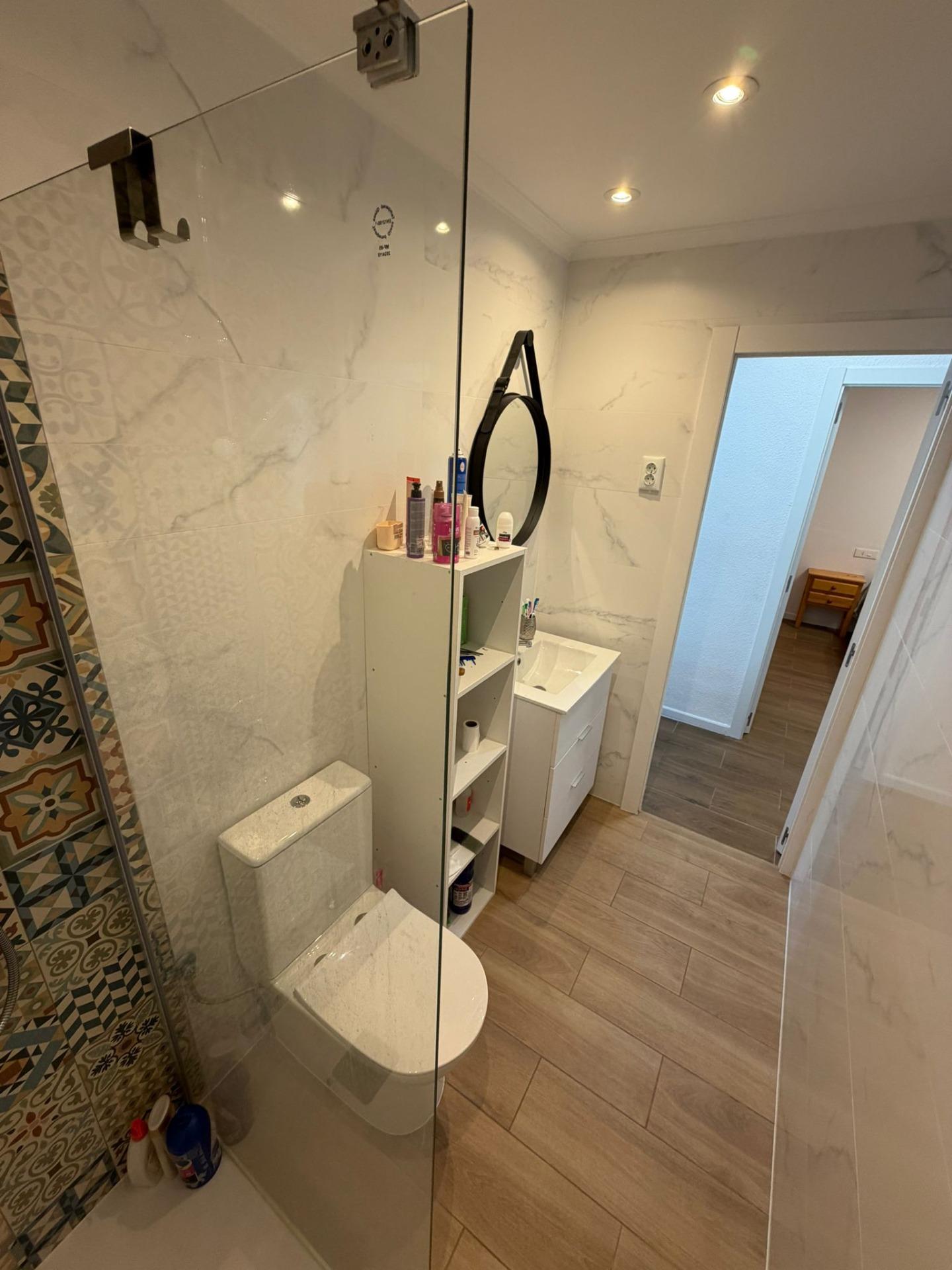 For sale - 2 Bedroom 1 Bathroom Apartment in Torrevieja - Punta Prima  - Alicante