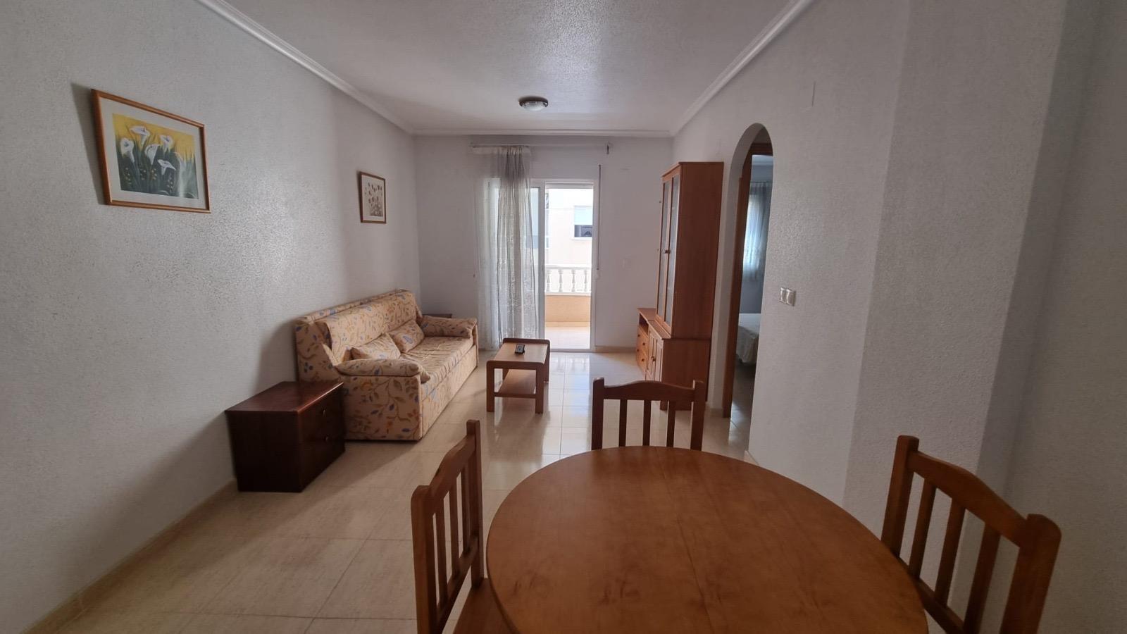 For sale - 2 Bedroom 1 Bathroom Apartment in Torrevieja - Torrevieja  - Alicante