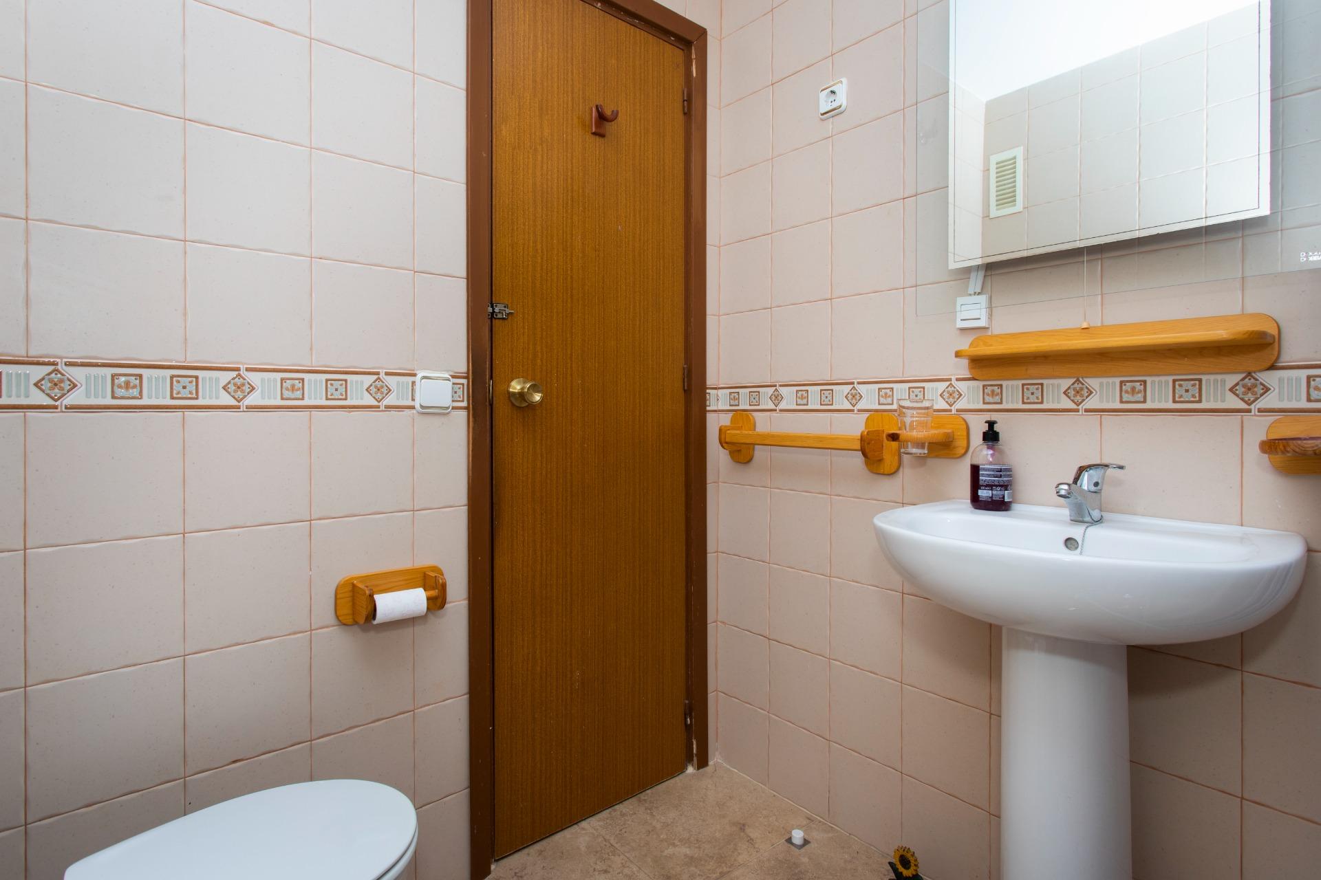 For sale - 3 Bedroom 2 Bathroom Penthouse in Torrevieja - Playa Del Cura  - Alicante