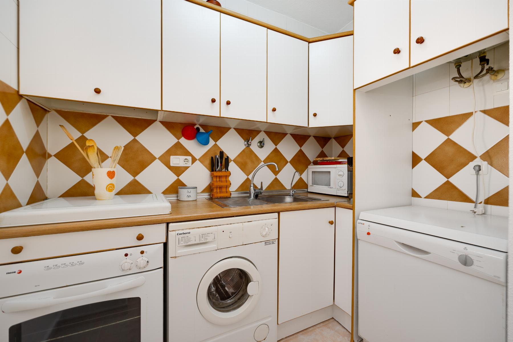 For sale - 2 Bedroom 1 Bathroom Bungalow in Torrevieja - Costa Blanca  - Alicante