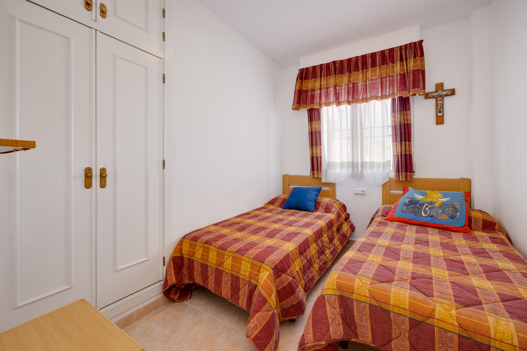 For sale - 2 Bedroom 1 Bathroom Bungalow in Torrevieja - Costa Blanca  - Alicante