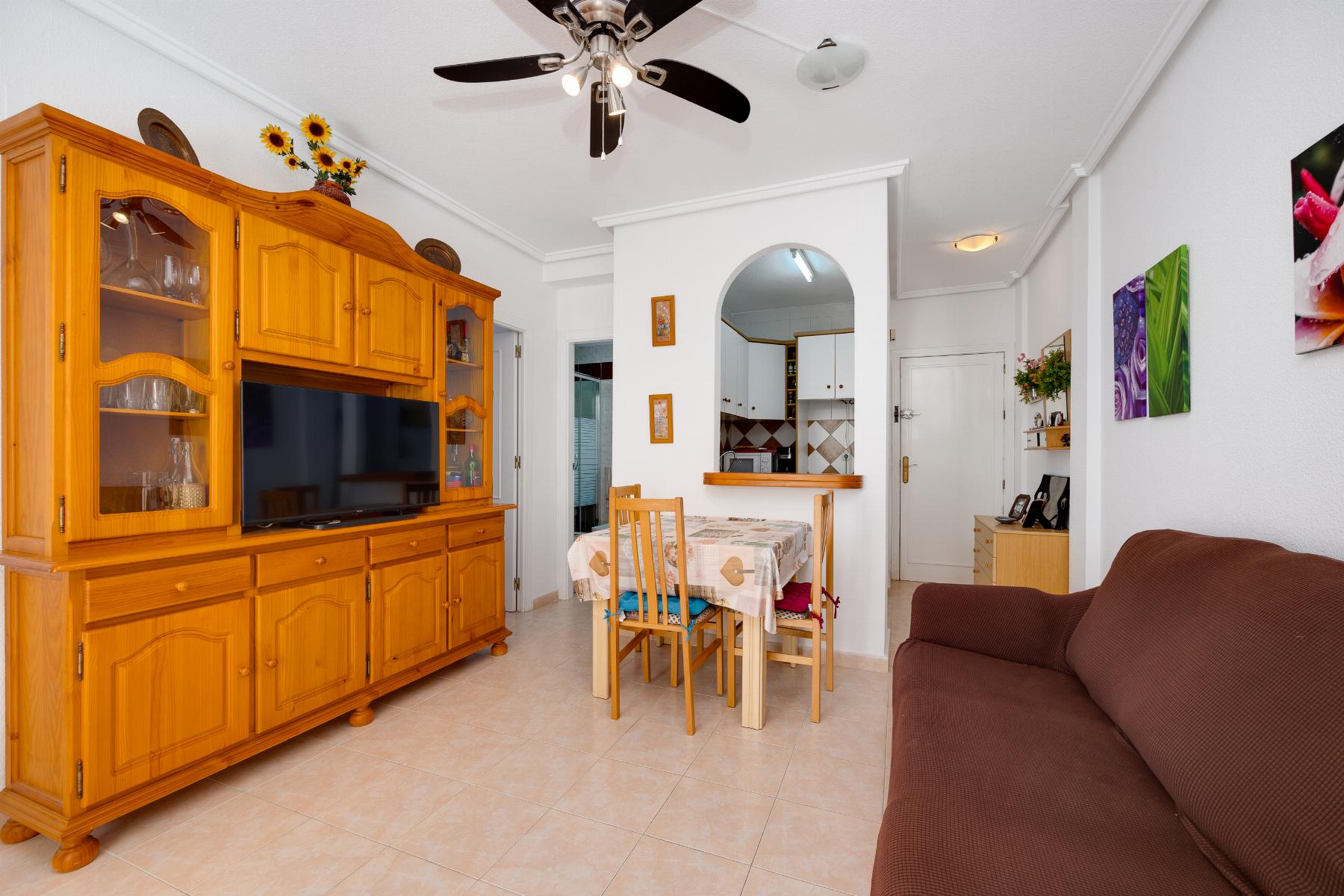 For sale - 2 Bedroom 1 Bathroom Bungalow in Torrevieja - Costa Blanca  - Alicante