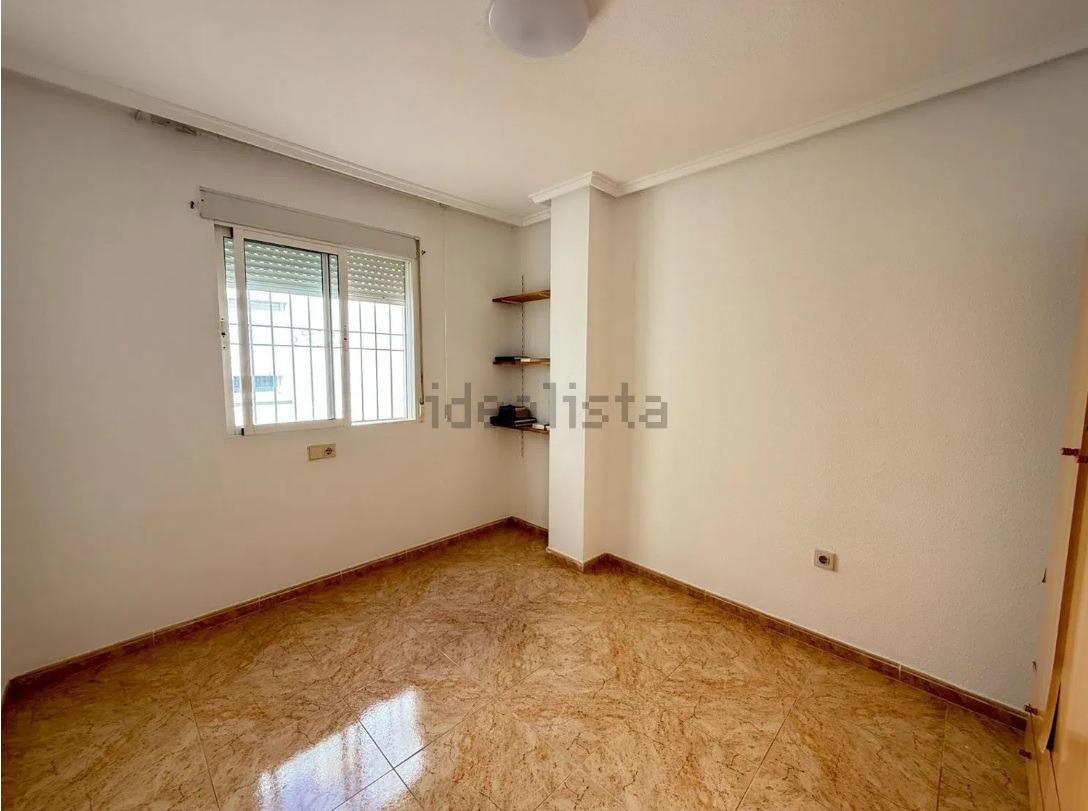 For sale - 2 Bedroom 1 Bathroom Penthouse in Torrevieja - El Molino  - Alicante