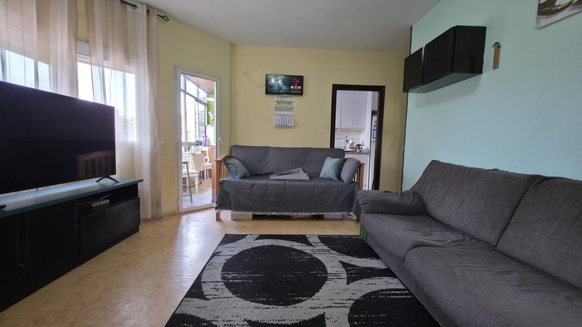 For sale - 3 Bedroom 1 Bathroom Apartment in Torrevieja - Playa Del Cura  - Alicante