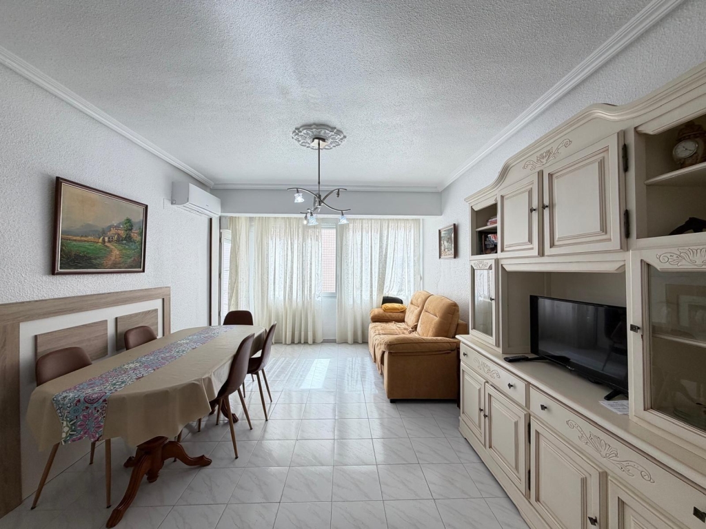 3 Bedroom 1 Bathroom Apartment in Torrevieja
