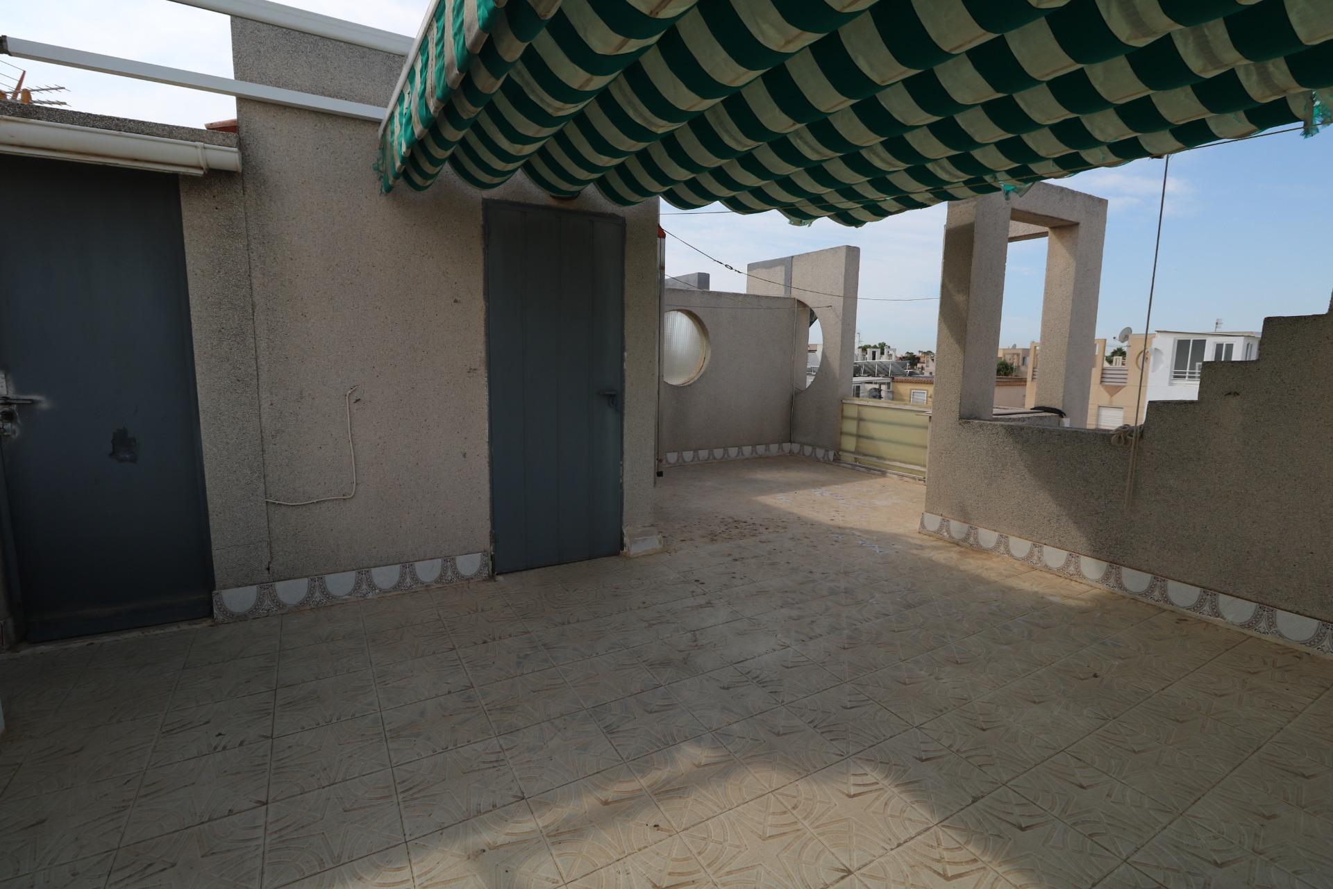 For sale - 4 Bedroom 2 Bathroom Quad House in Torrevieja - Torretas  - Alicante