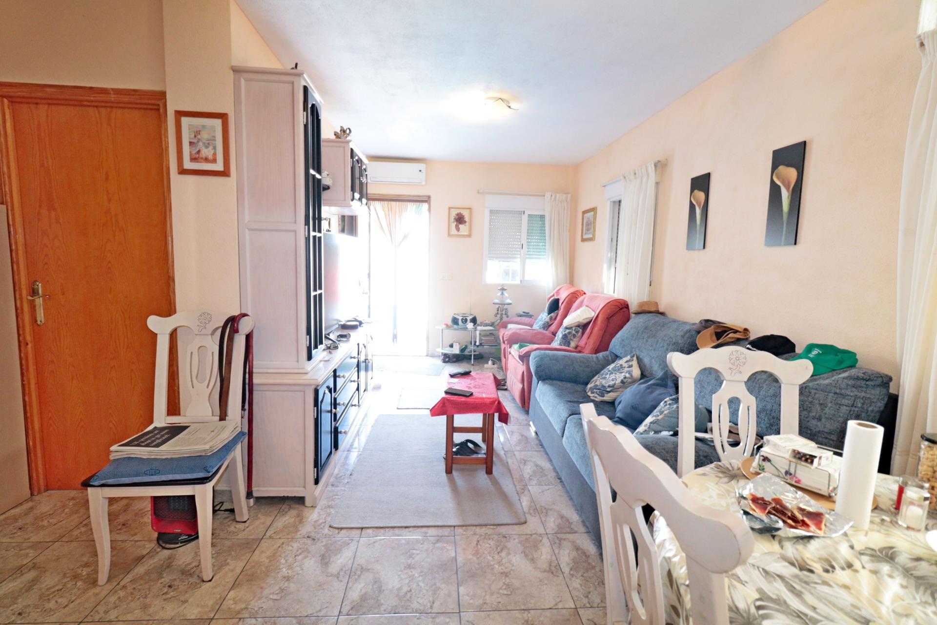 For sale - 4 Bedroom 2 Bathroom Quad House in Torrevieja - Torretas  - Alicante