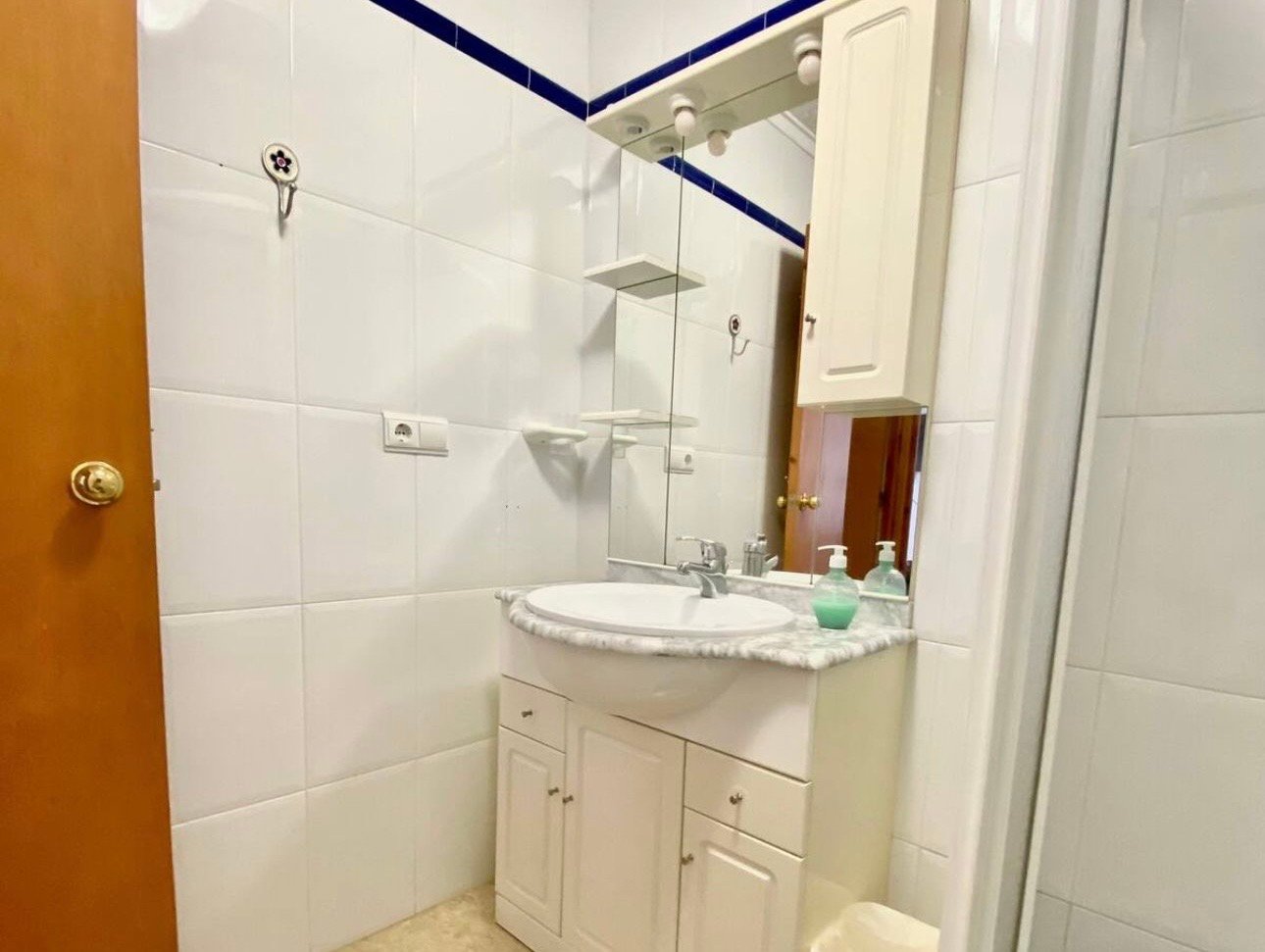 For sale - 2 Bedroom 1 Bathroom Town House in Torrevieja - Costa Blanca  - Alicante