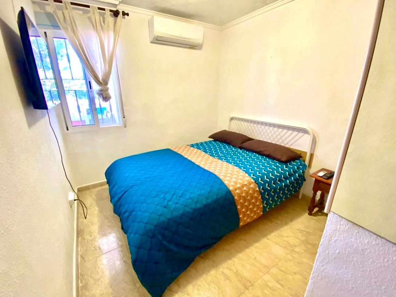 For sale - 2 Bedroom 1 Bathroom Town House in Torrevieja - Costa Blanca  - Alicante