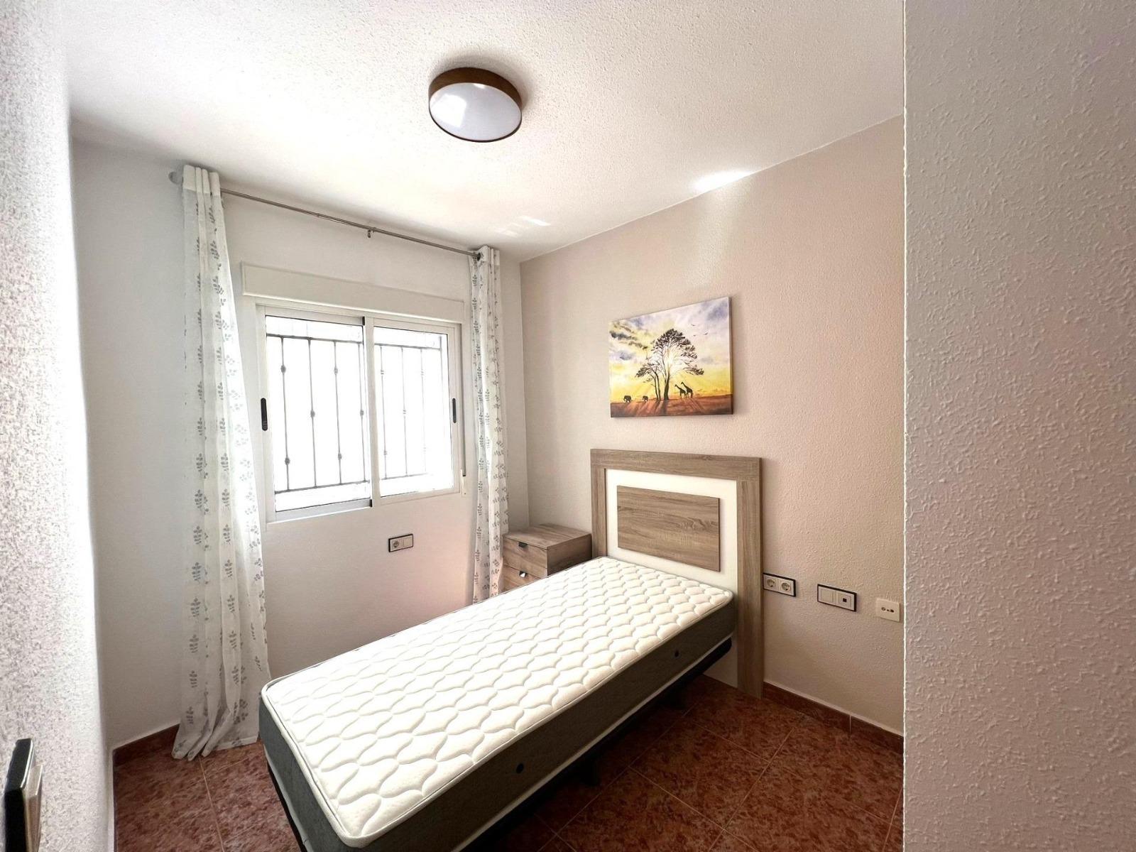 For sale - 2 Bedroom 1 Bathroom Bungalow in Torrevieja - Los Balcones - Los Altos Del Edén  - Alicante