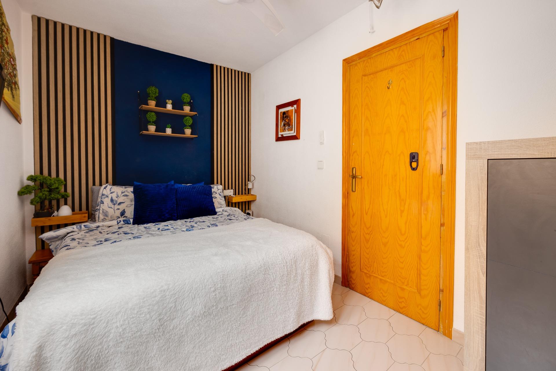 For sale - 2 Bedroom 1 Bathroom Bungalow in Torrevieja - La Siesta - El Salado - Torreta  - Alicante