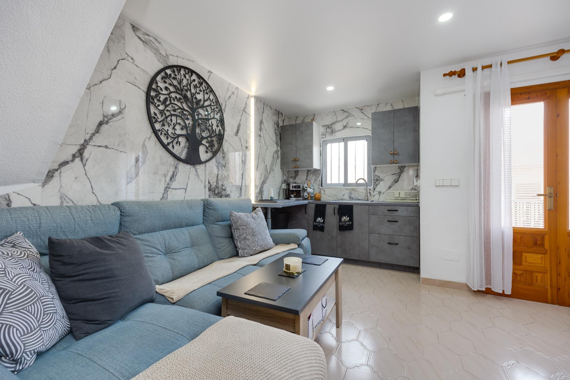 For sale - 2 Bedroom 1 Bathroom Bungalow in Torrevieja - La Siesta - El Salado - Torreta  - Alicante