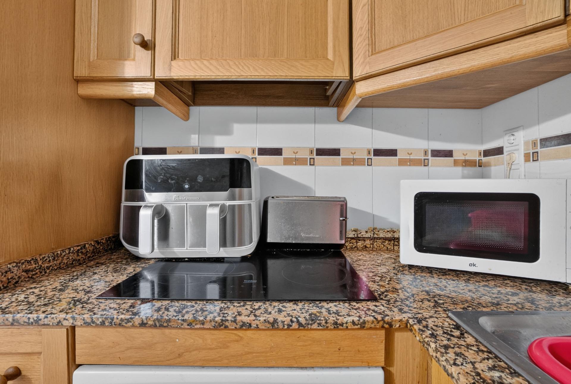For sale - 2 Bedroom 1 Bathroom Penthouse in Torrevieja - Torreblanca  - Alicante