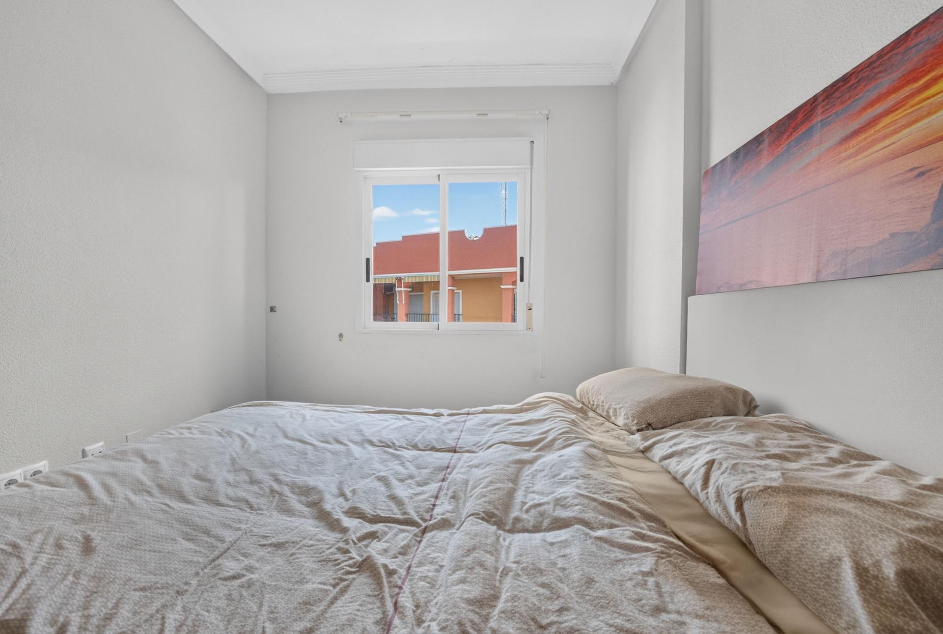 For sale - 2 Bedroom 1 Bathroom Penthouse in Torrevieja - Torreblanca  - Alicante