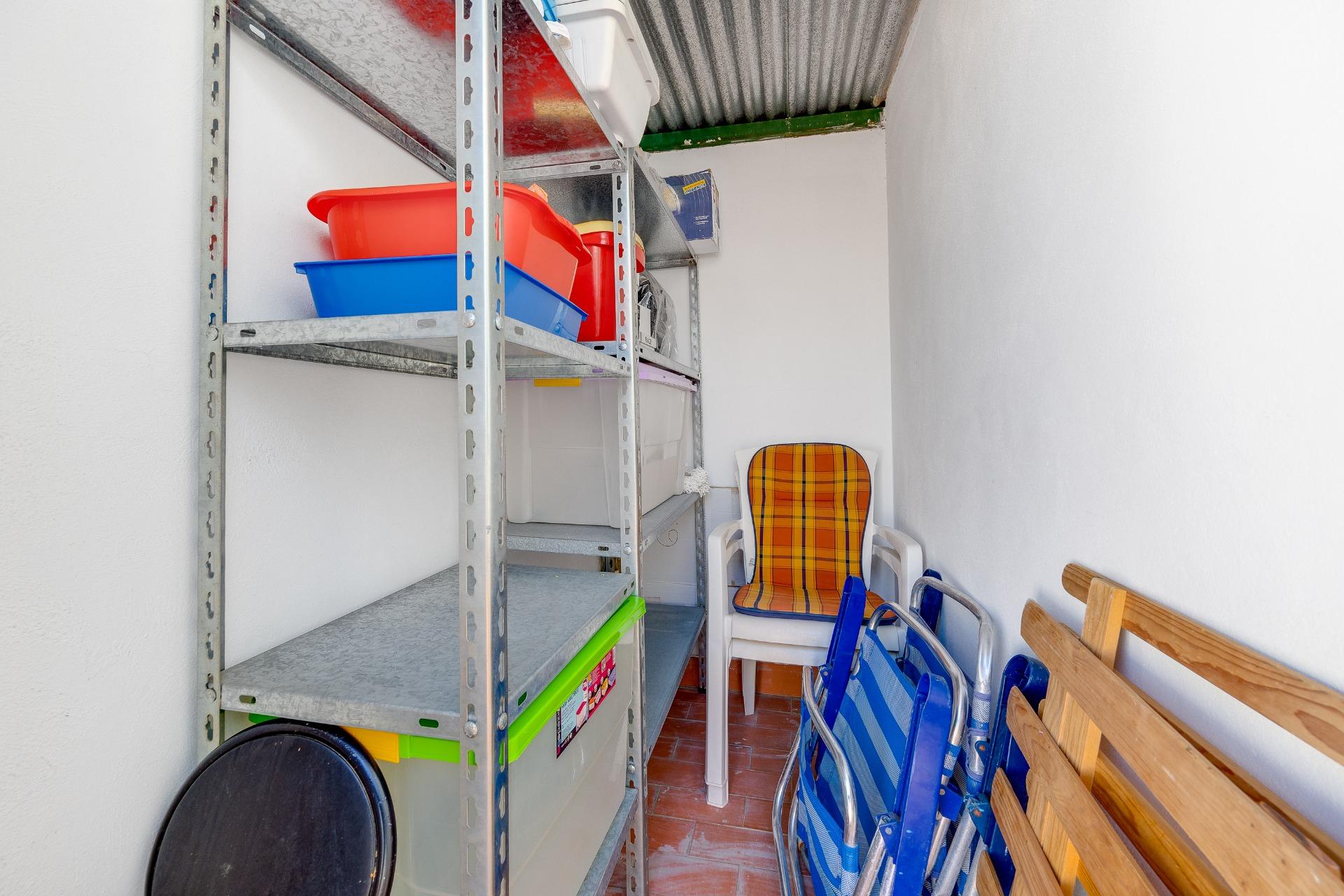 For sale - 2 Bedroom 2 Bathroom Penthouse in Torrevieja - Paseo Maritimo  - Alicante