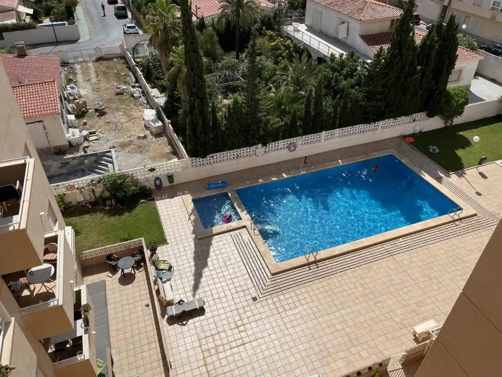 2 Bedroom 1 Bathroom Penthouse in Torrevieja