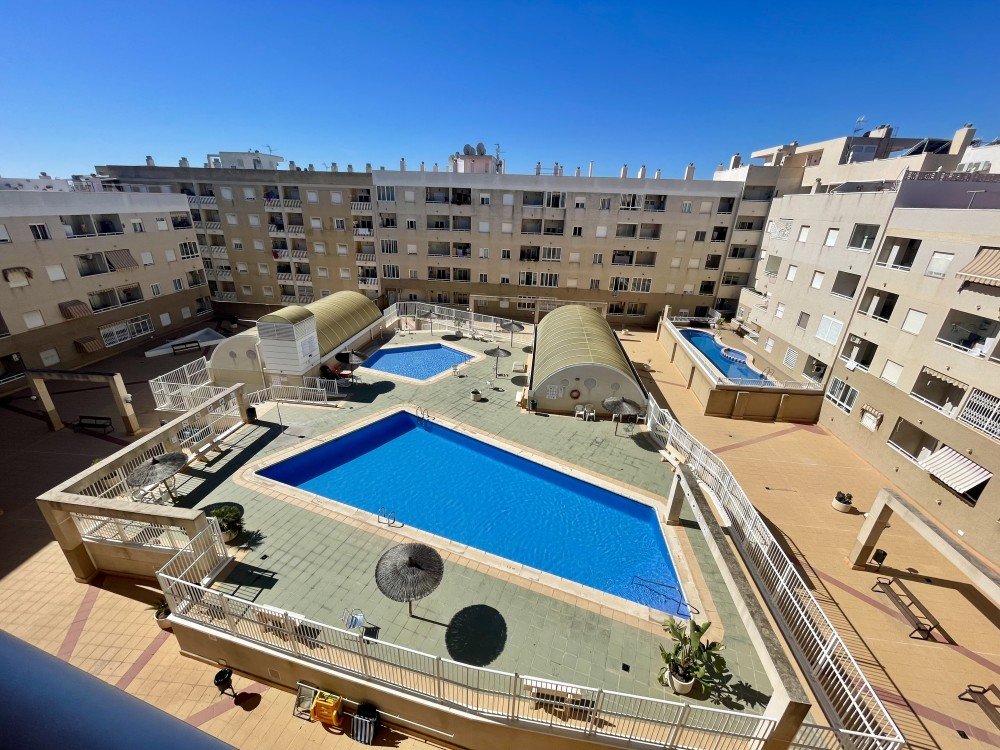 For sale - 2 Bedroom 1 Bathroom Penthouse in Torrevieja - Costa Blanca  - Alicante