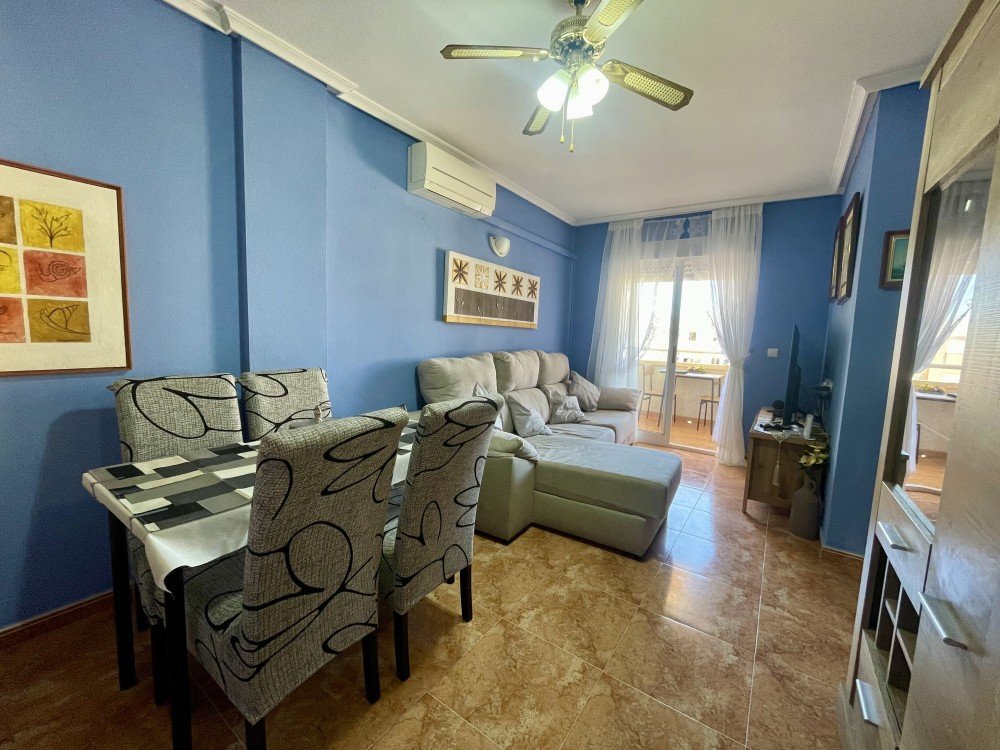 For sale - 2 Bedroom 1 Bathroom Penthouse in Torrevieja - Costa Blanca  - Alicante