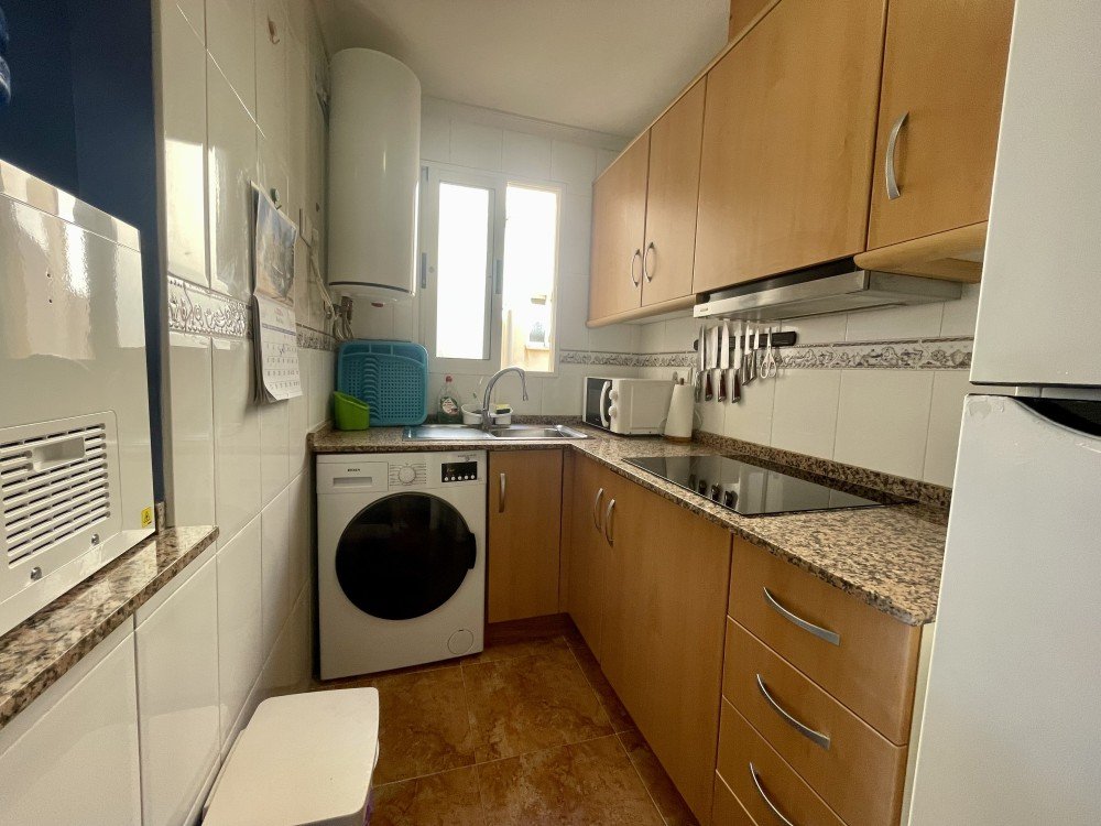 For sale - 2 Bedroom 1 Bathroom Penthouse in Torrevieja - Costa Blanca  - Alicante