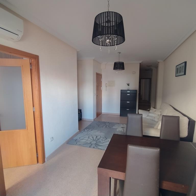 For sale - 2 Bedroom 1 Bathroom Apartment in Torrevieja - CENTRO CASCO URBANO  - Alicante