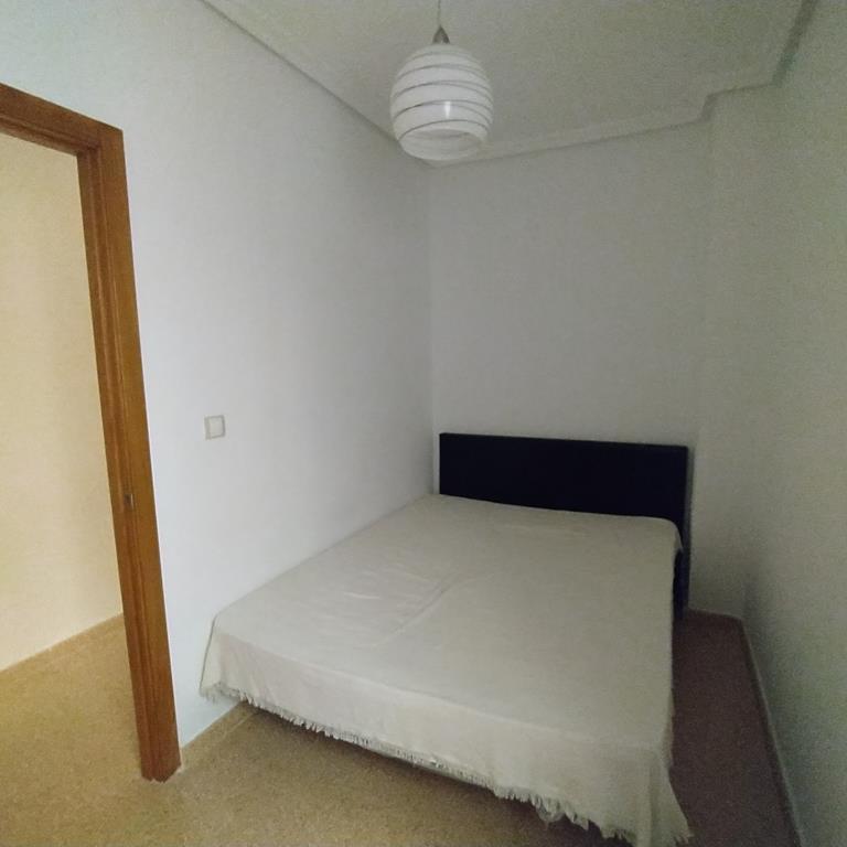 For sale - 2 Bedroom 1 Bathroom Apartment in Torrevieja - CENTRO CASCO URBANO  - Alicante