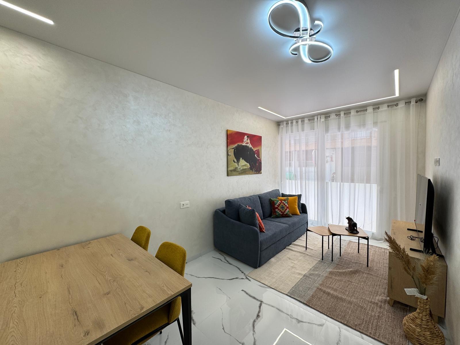 For sale - 2 Bedroom 2 Bathroom Apartment in Torrevieja - Estacion De Autobuses  - Alicante