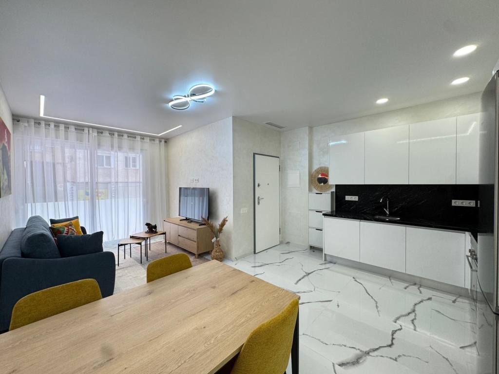 2 Bedroom 2 Bathroom Apartment in Torrevieja