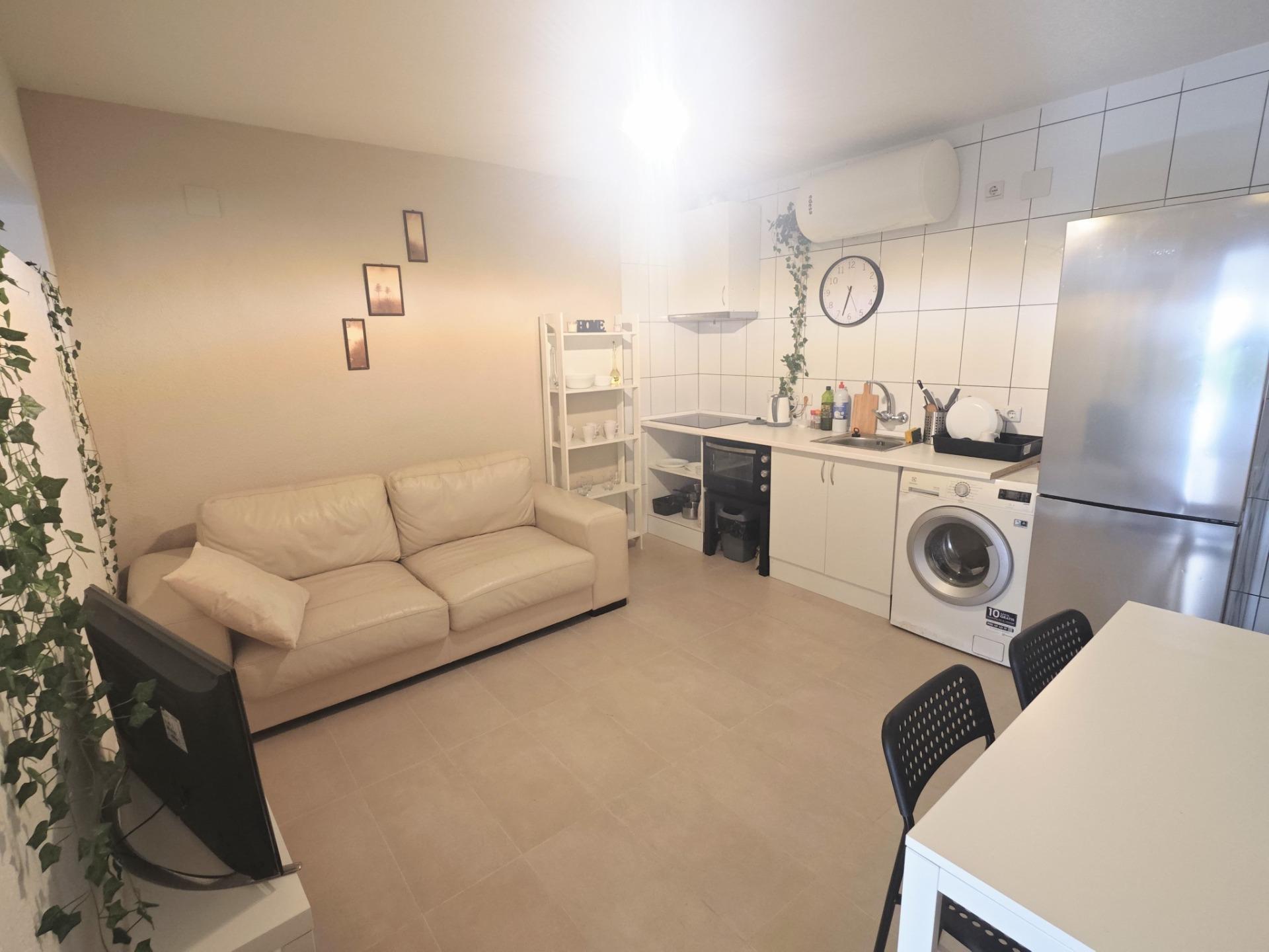 For sale - 2 Bedroom 1 Bathroom Bungalow in Torrevieja - Playa Del Cura  - Alicante