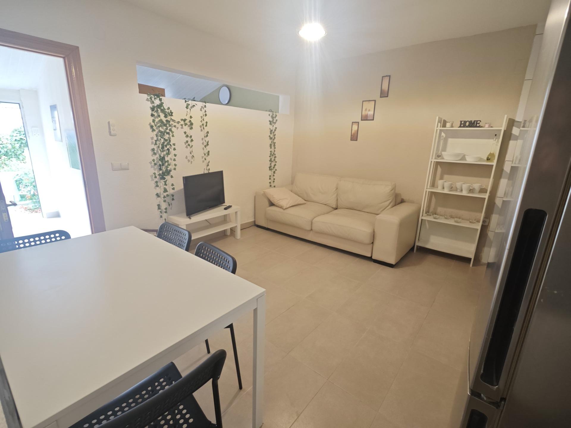 For sale - 2 Bedroom 1 Bathroom Bungalow in Torrevieja - Playa Del Cura  - Alicante